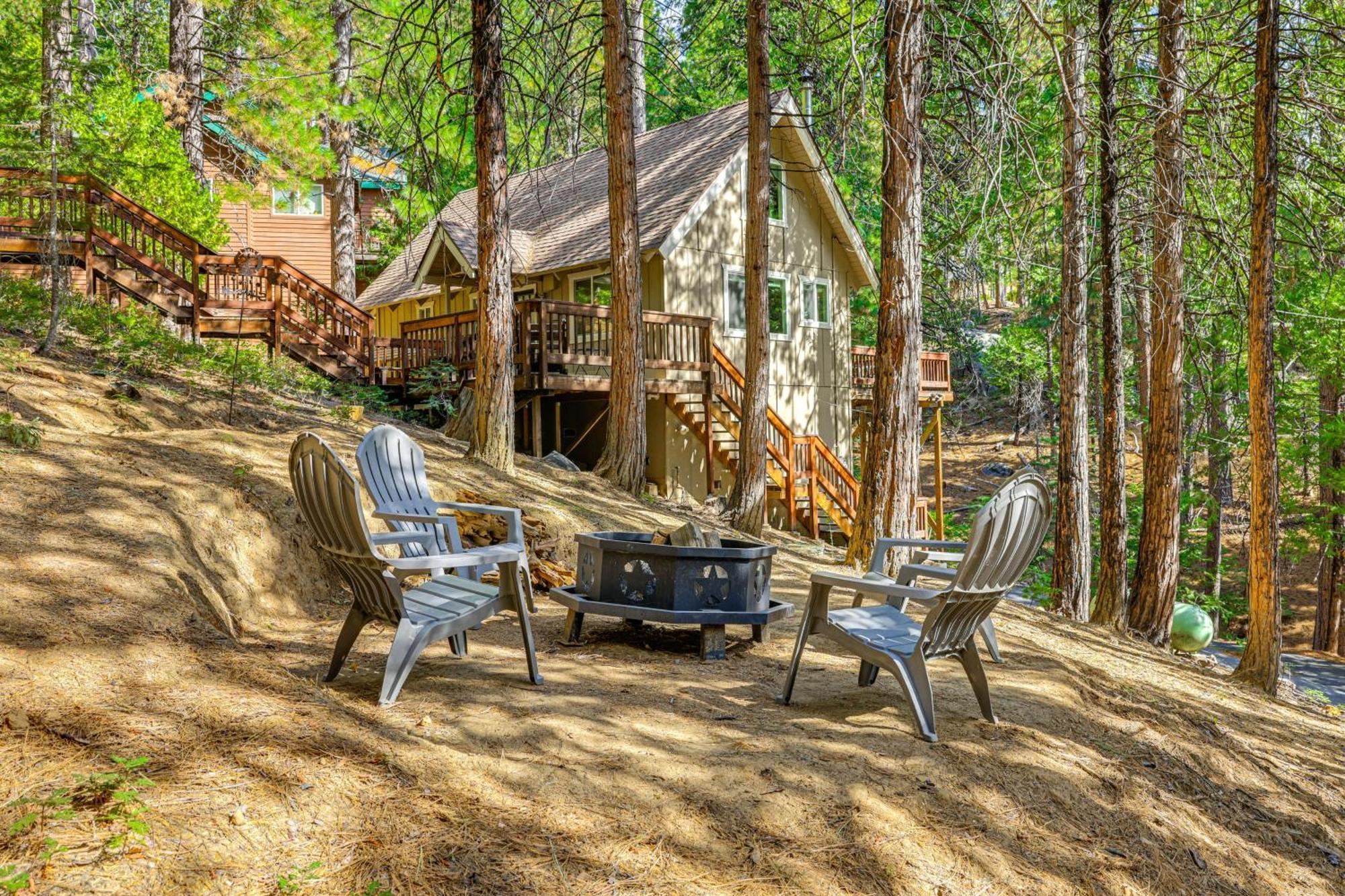 Treelined Retreat Cozy Cold Springs Cabin Villa Exterior photo